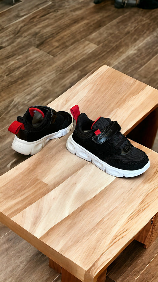 Adidasy chłopięce